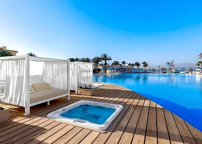 The V Luxury Sahl Hasheesh Otel
